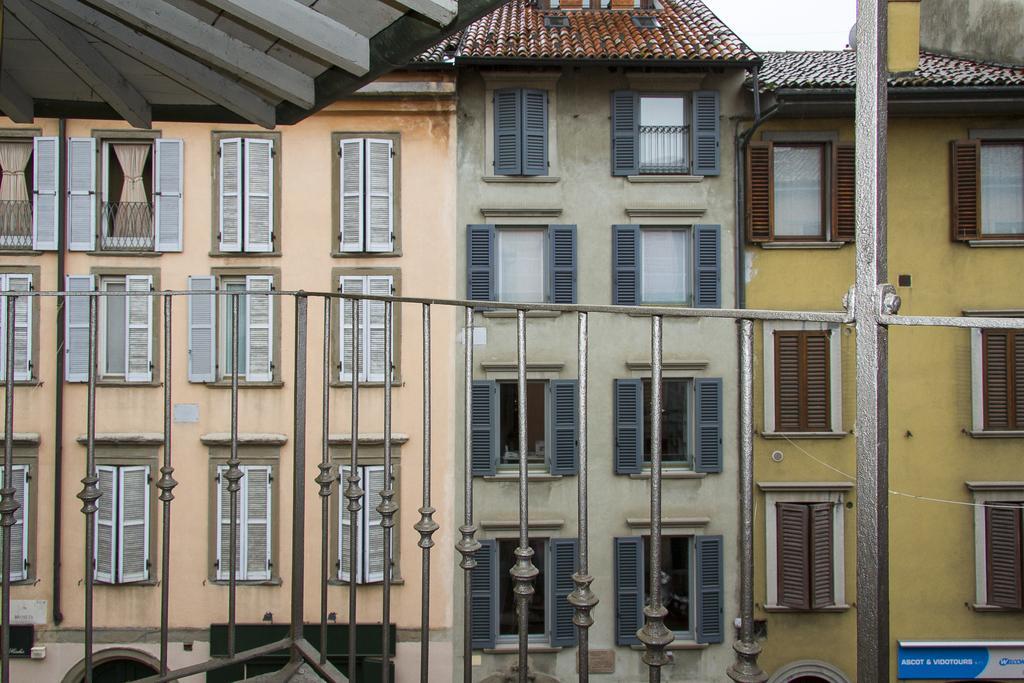 Suite Tower Bergame Chambre photo